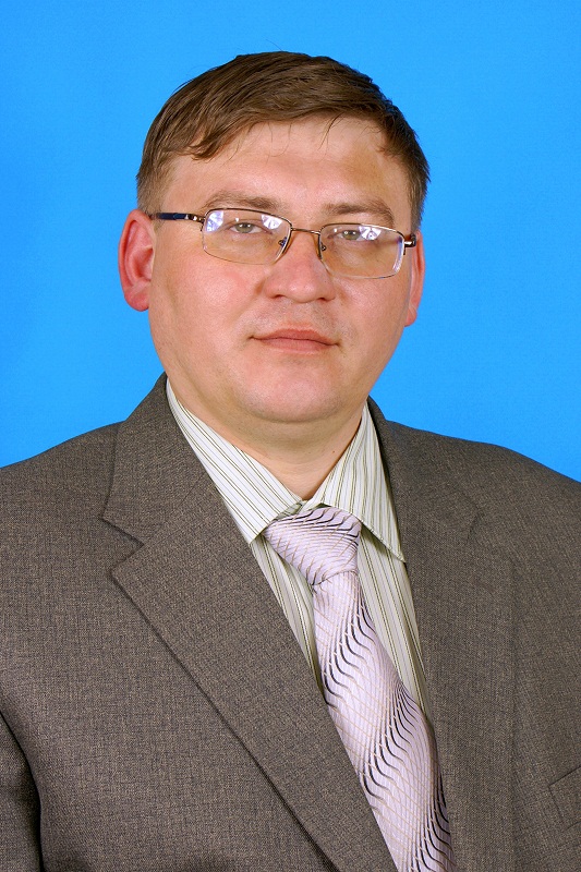 Захаров  Валерий  Николаевич.